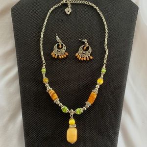 Stone beaded necklace/earring set